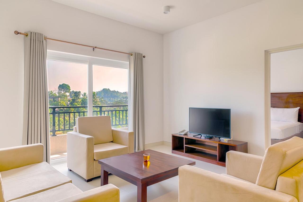 Fairway Sunset Serviced Apartments Galle Buitenkant foto